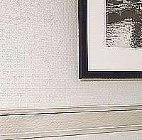 Lincrusta Tapeten Raumbild Border Beispiel Tapete und Borte beige gestrichen im Wohnzimmer aus Berlin zum online kaufen