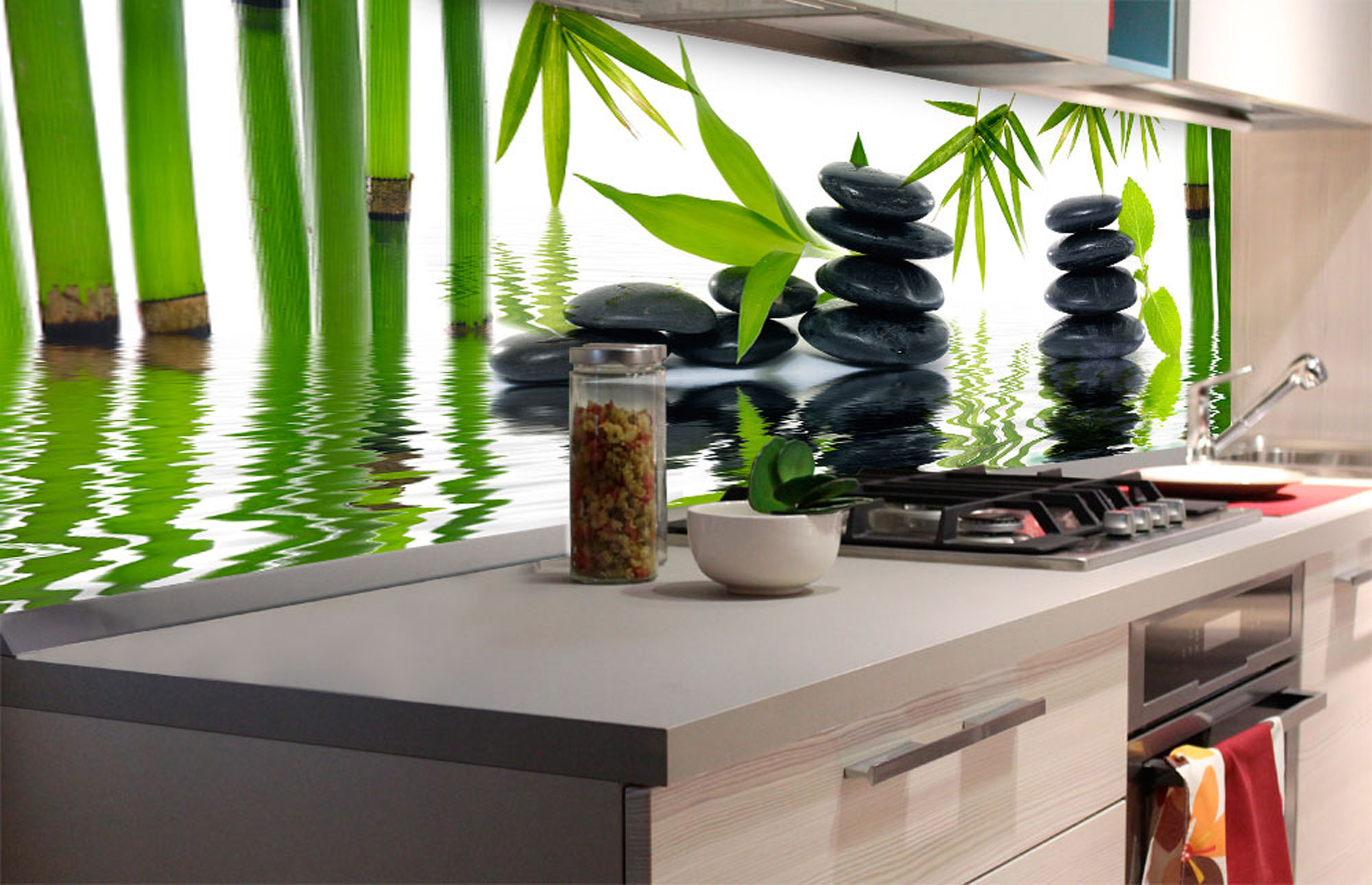 selbstklebende Kunststoff Folie als Spritzschutz für Küchen Wände aus Berlin kaufen